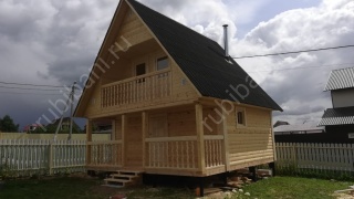 Баня из бруса 6×4 с террасой и балконом (Б-3), 24 м²